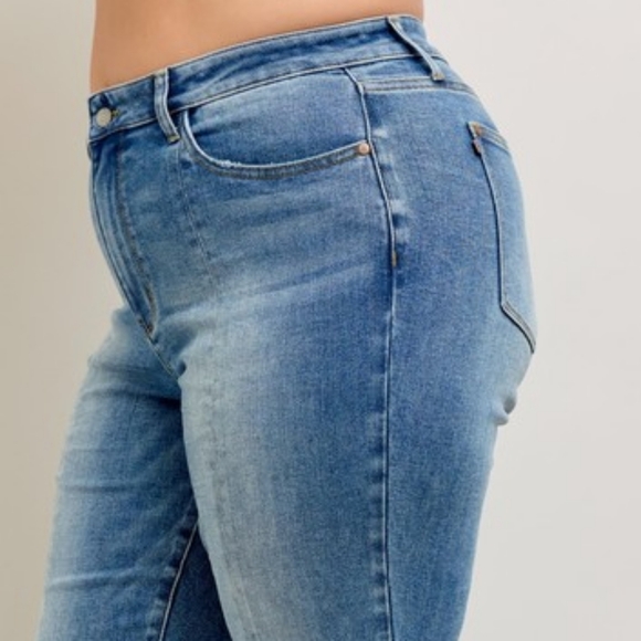 Judy Blue High-Rise Split Hem Distressed Straight Leg Boyfriend Jeans Denim Pant - Picture 7 of 16